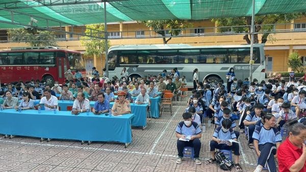 Ngày hội an toàn giao thông